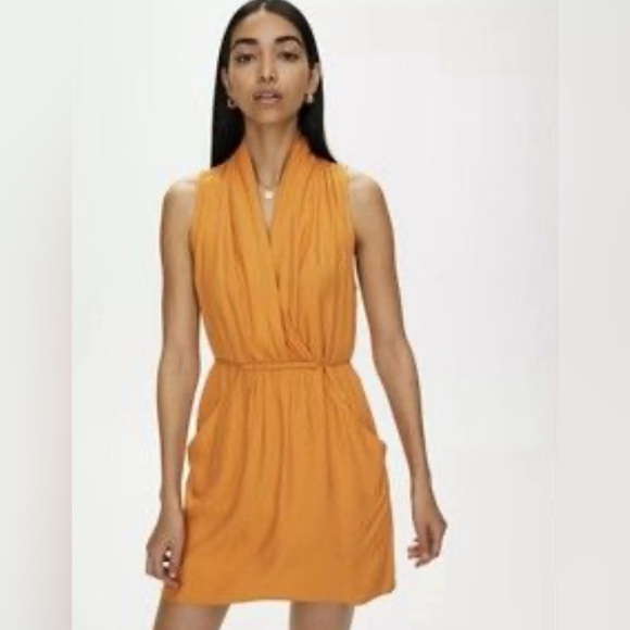 Aritzia Sabine dress size small. - Picture 2 of 9